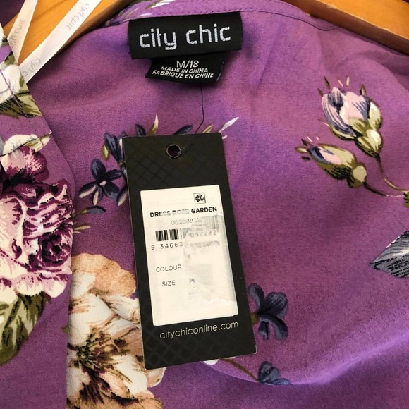 NWT City Chic Rose Garden Puff Sleeve Wrap Dress Women's Plus Size 18 - Picture 3 of 8